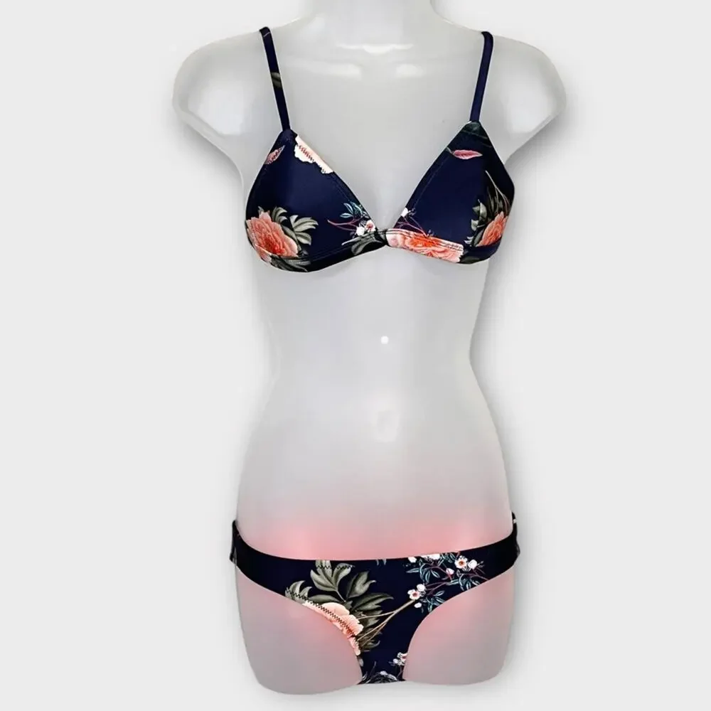 TRIANGL Swimwear Delilah Fiore Nero Bikini blue floral Size Small/XS